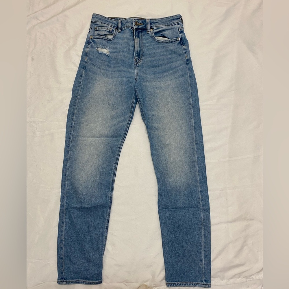 (3 for $25)American Eagle stretch mom jeans, never worn! Size 4 long